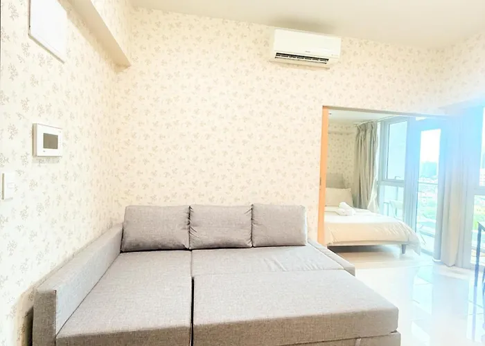Apartment Uptown Parksuites Tower 2 *